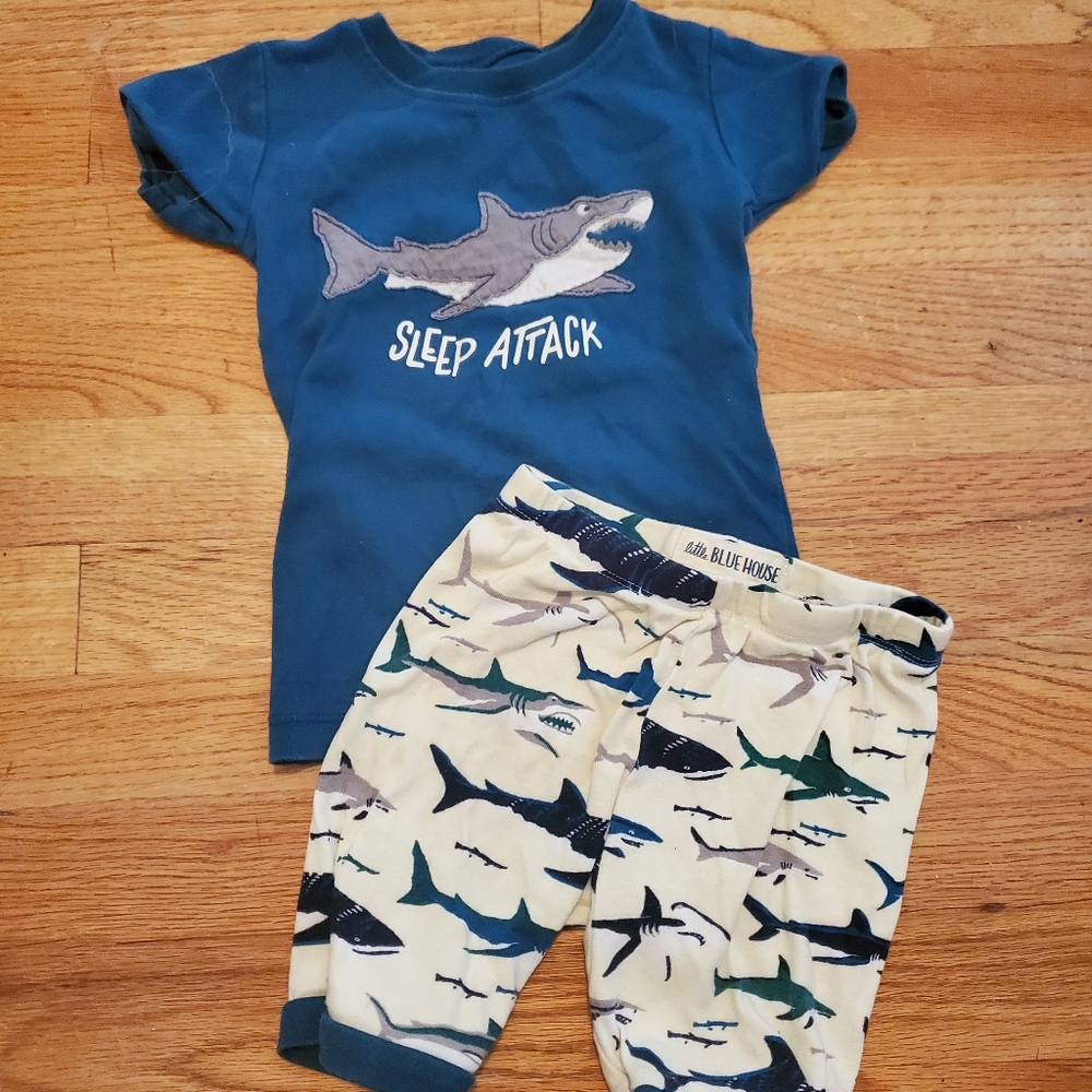 Little blue house shark pajamas size 3t